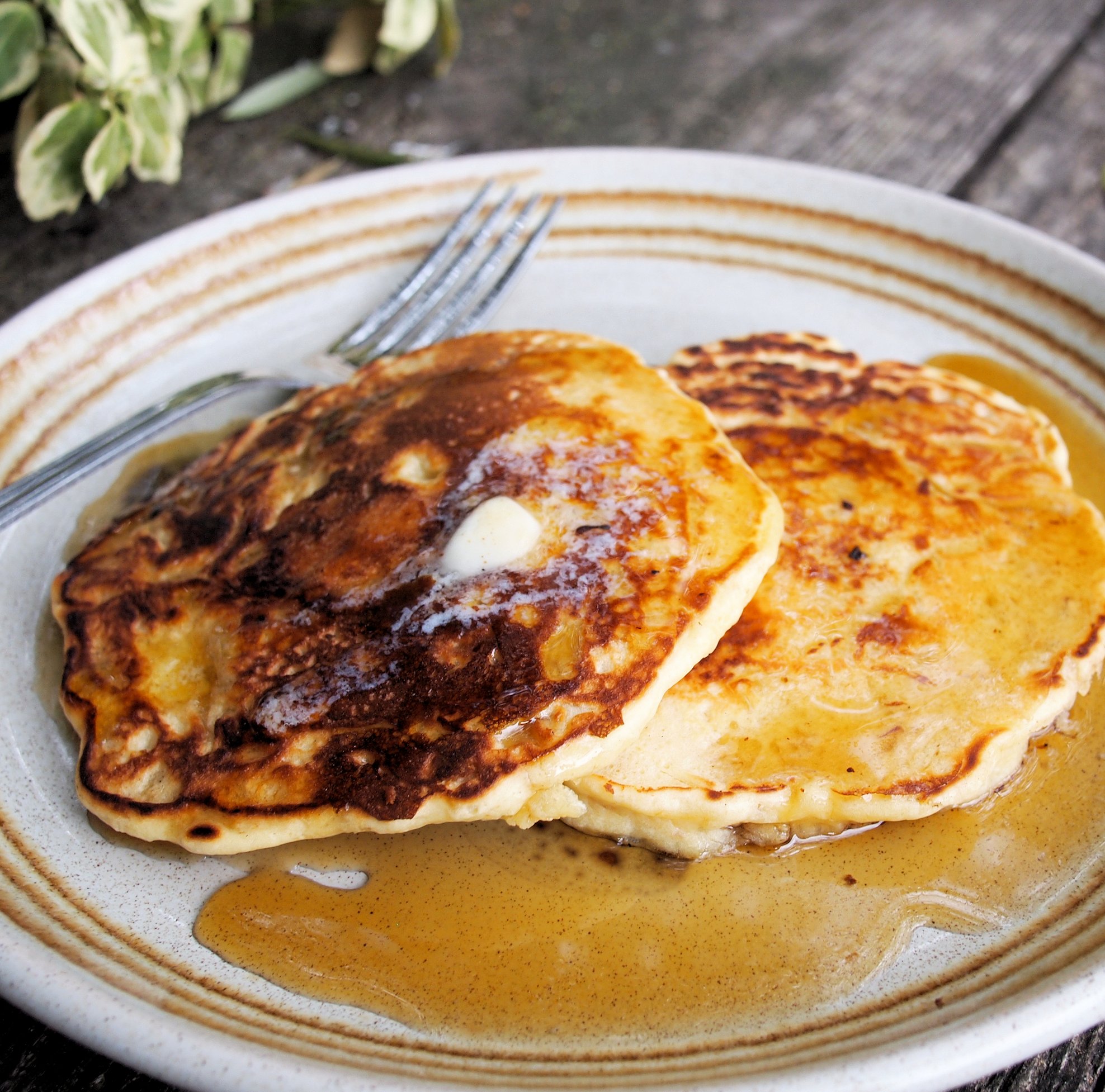 Celebrate Better Breakfast Week with New Zealand Honey and my Fluffy  Porridge Pancakes Recipe!