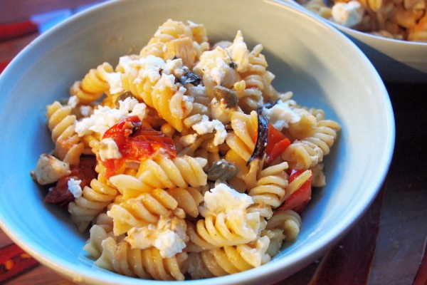An Easy Family Midweek Supper: Oven Roasted Tomato & Spring Onion Pasta