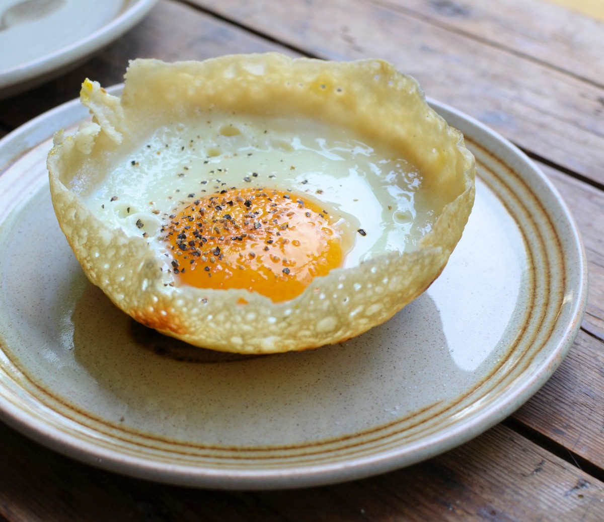 Egg Hoppers - Lavender And Lovage