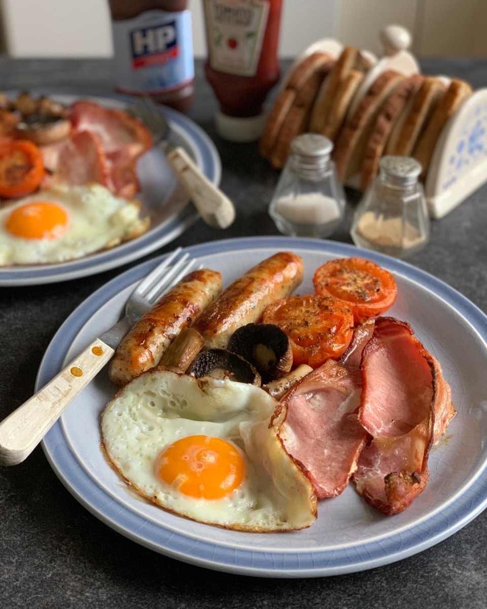 Simple Grilled B & B Breakfast - Lavender And Lovage